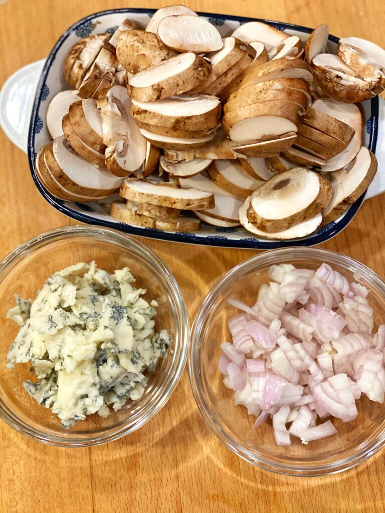 Mushroom Blue Cheese Sauce ingredients