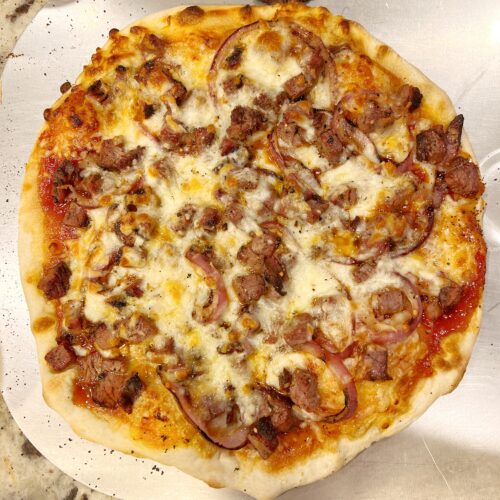 finished tri tip pizza